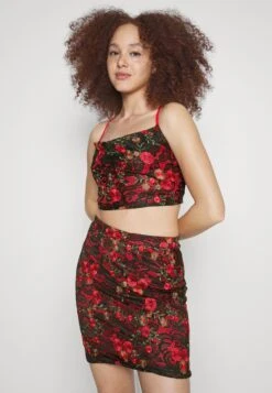 Wal G Peppy Skirt - Minijupe - Red/Black -Wal G f27c9ba37a1d473999bd13e82d4dcf76